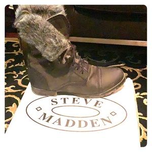 Steve Madden Faux fur leather boots Grey